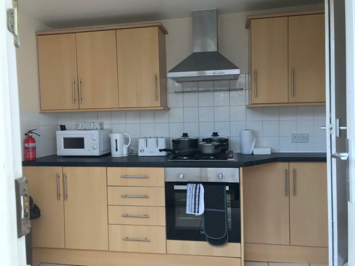Cedar Villa - Perfect For Longer Stays Chatham  Luaran gambar